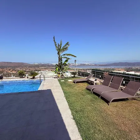 With A Full Private Pool * Milas