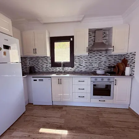 With A Full Private Pool Сasa de vacaciones Milas