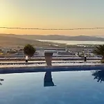 Vakantiehuis With A Full Private Pool *