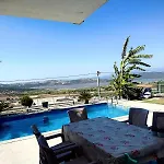 Vakantiehuis With A Full Private Pool