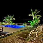 Vakantiehuis With A Full Private Pool *