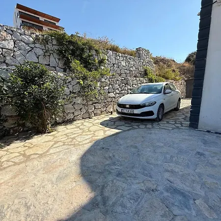 With A Full Private Pool Holiday home *