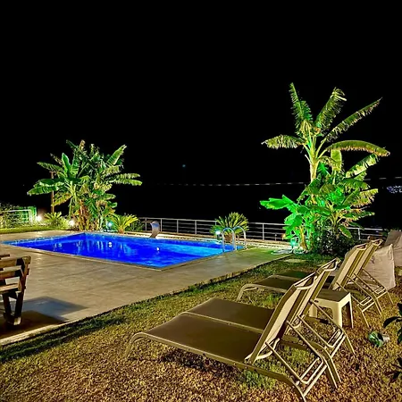 بيت للعطل With A Full Private Pool *